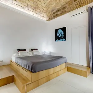 https://livin-roma-vaticano.it-romehotels.com